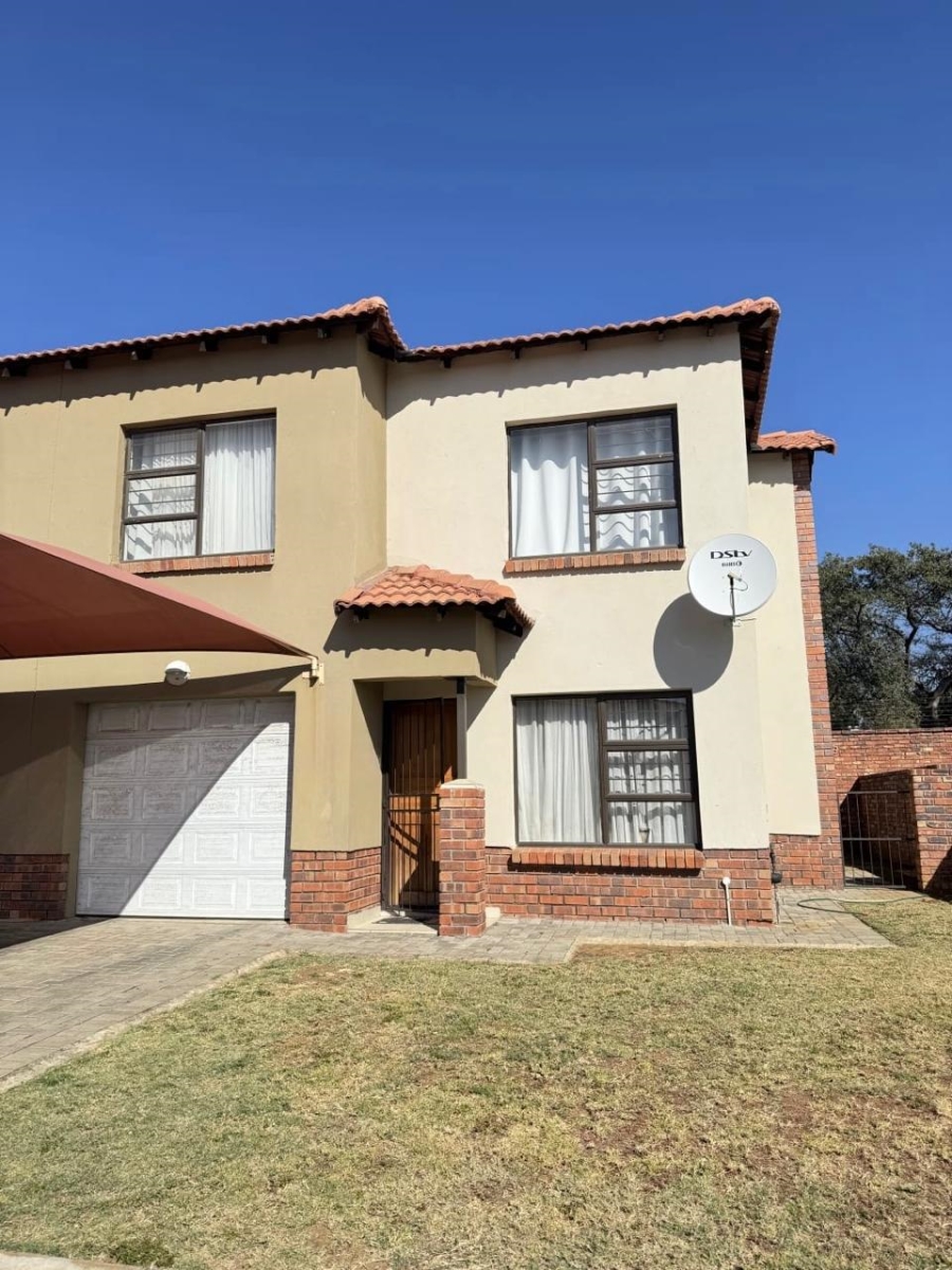 3 Bedroom Property for Sale in Waterval East North West